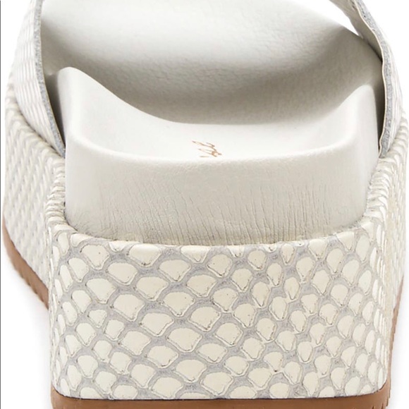 Matisse HIDEAWAY PLATFORM SLIDES NWT multiple sizes ORIGINAL BOX INCLUDED - Picture 4 of 7